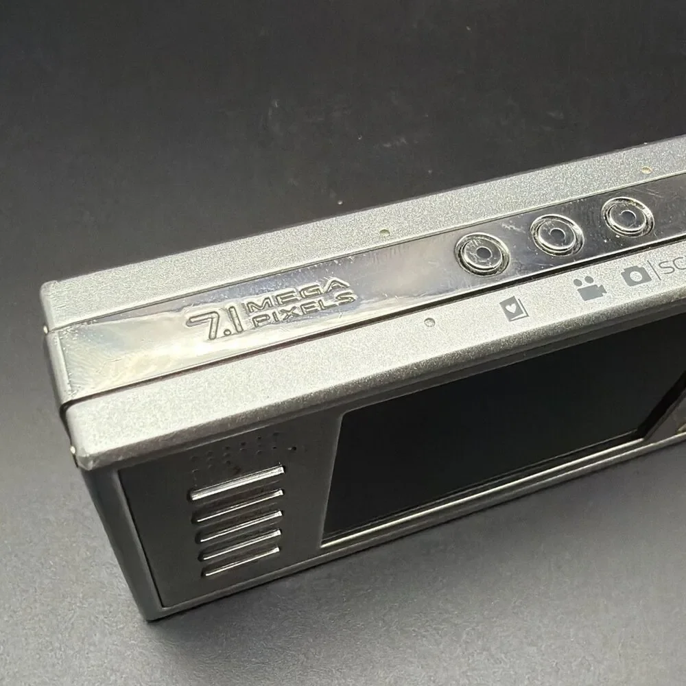 Kodak EasyShare V705 With E45 Lens - PARTS ONLY